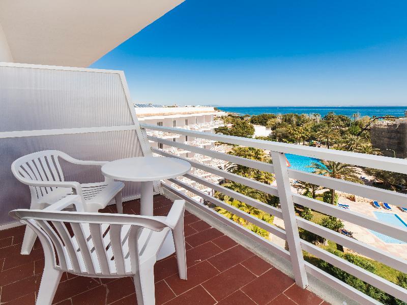 Globales Palmanova Hotel Exterior photo