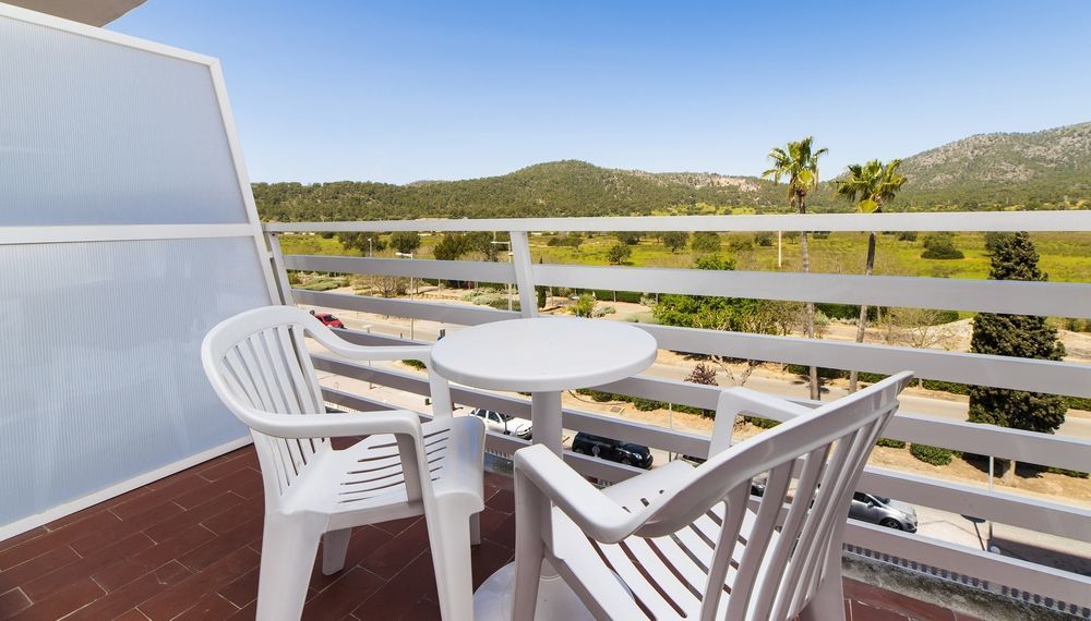Globales Palmanova Hotel Exterior photo
